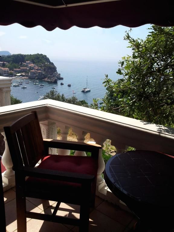 Гостевой дом Villa Sara Guesthouse Свети-Стефан
