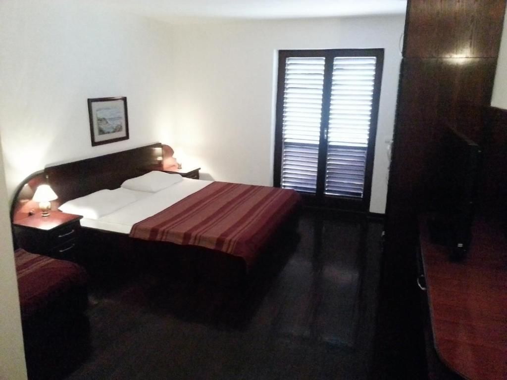 Гостевой дом Villa Sara Guesthouse Свети-Стефан