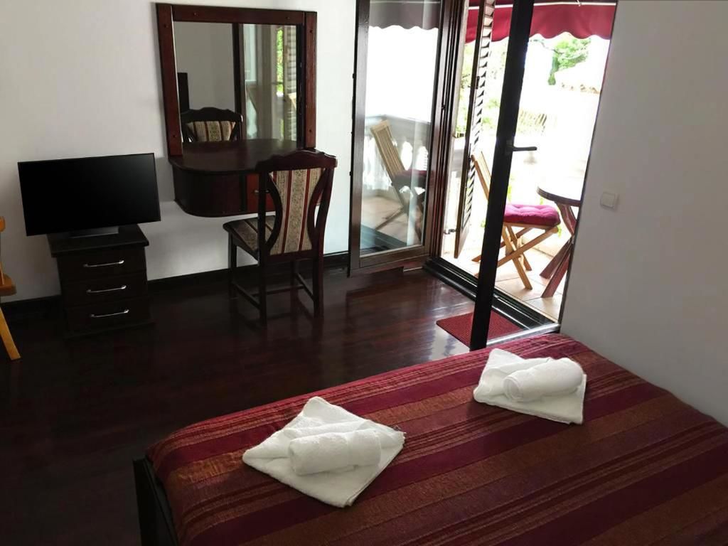 Гостевой дом Villa Sara Guesthouse Свети-Стефан