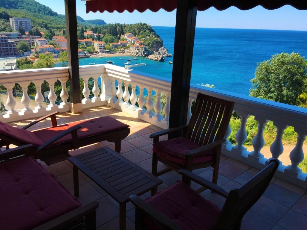 Гостевой дом Villa Sara Guesthouse Свети-Стефан